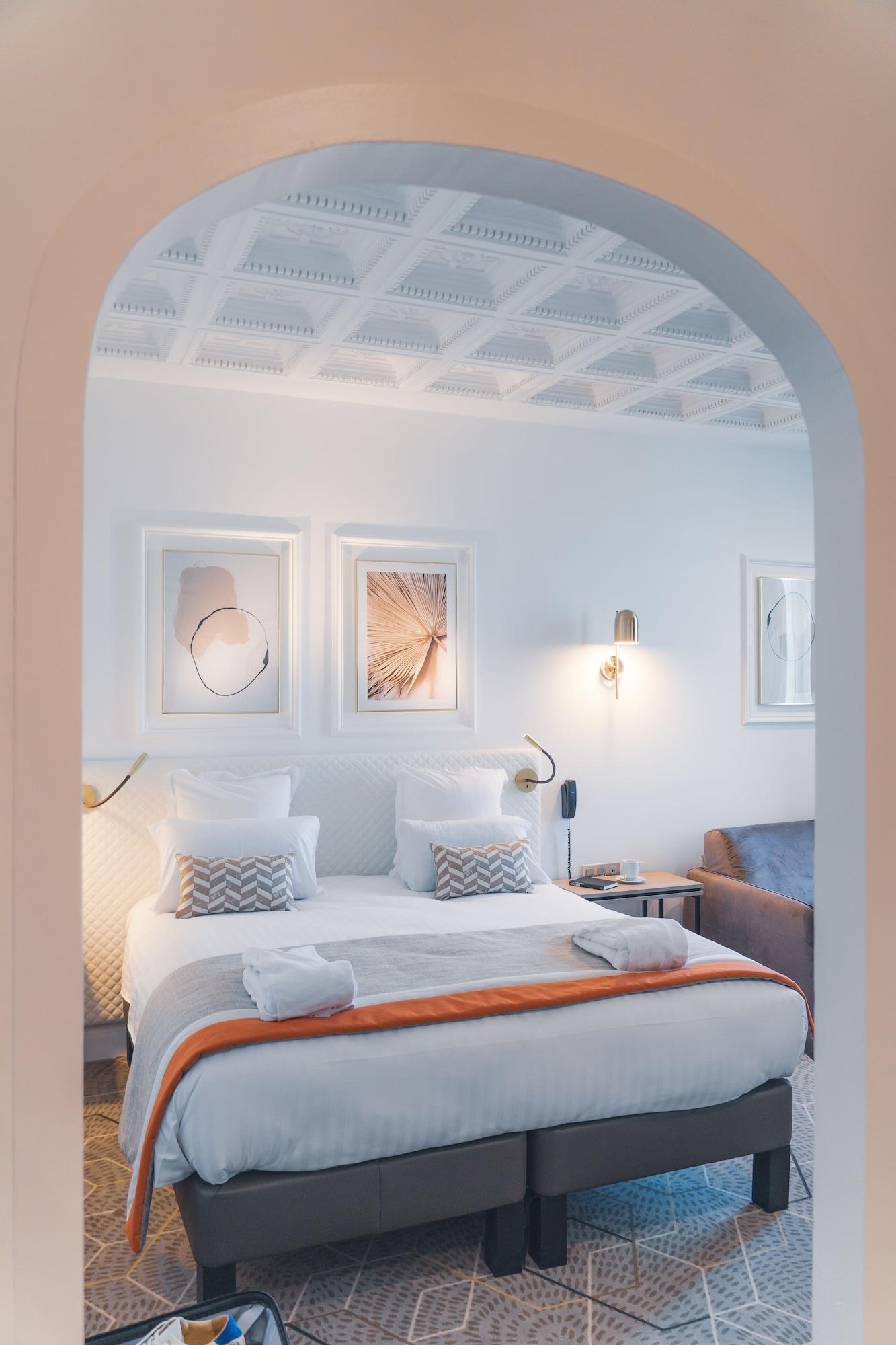Oceania Hotel D'Anjou Анже Екстер'єр фото