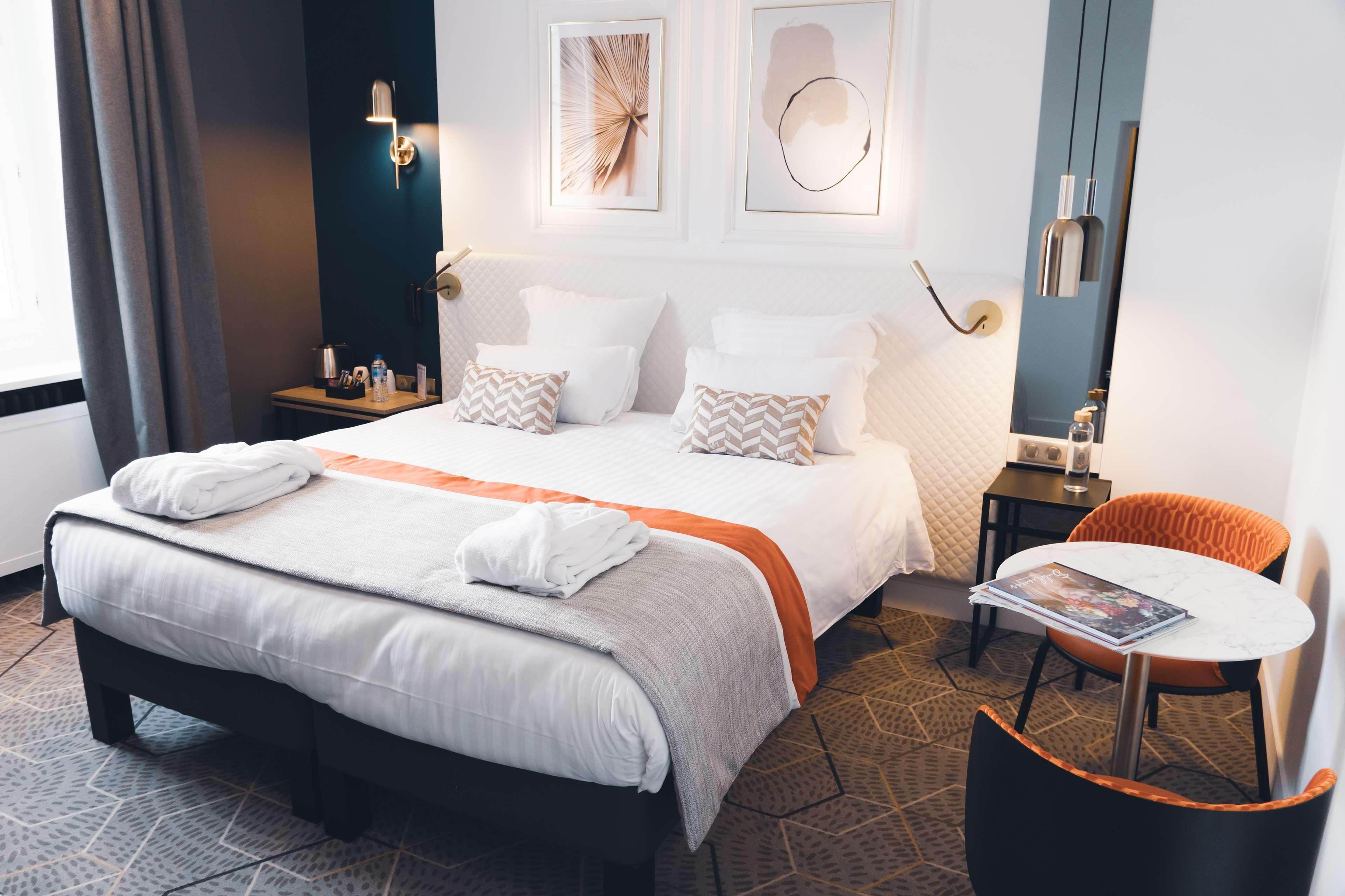 Oceania Hotel D'Anjou Анже Екстер'єр фото