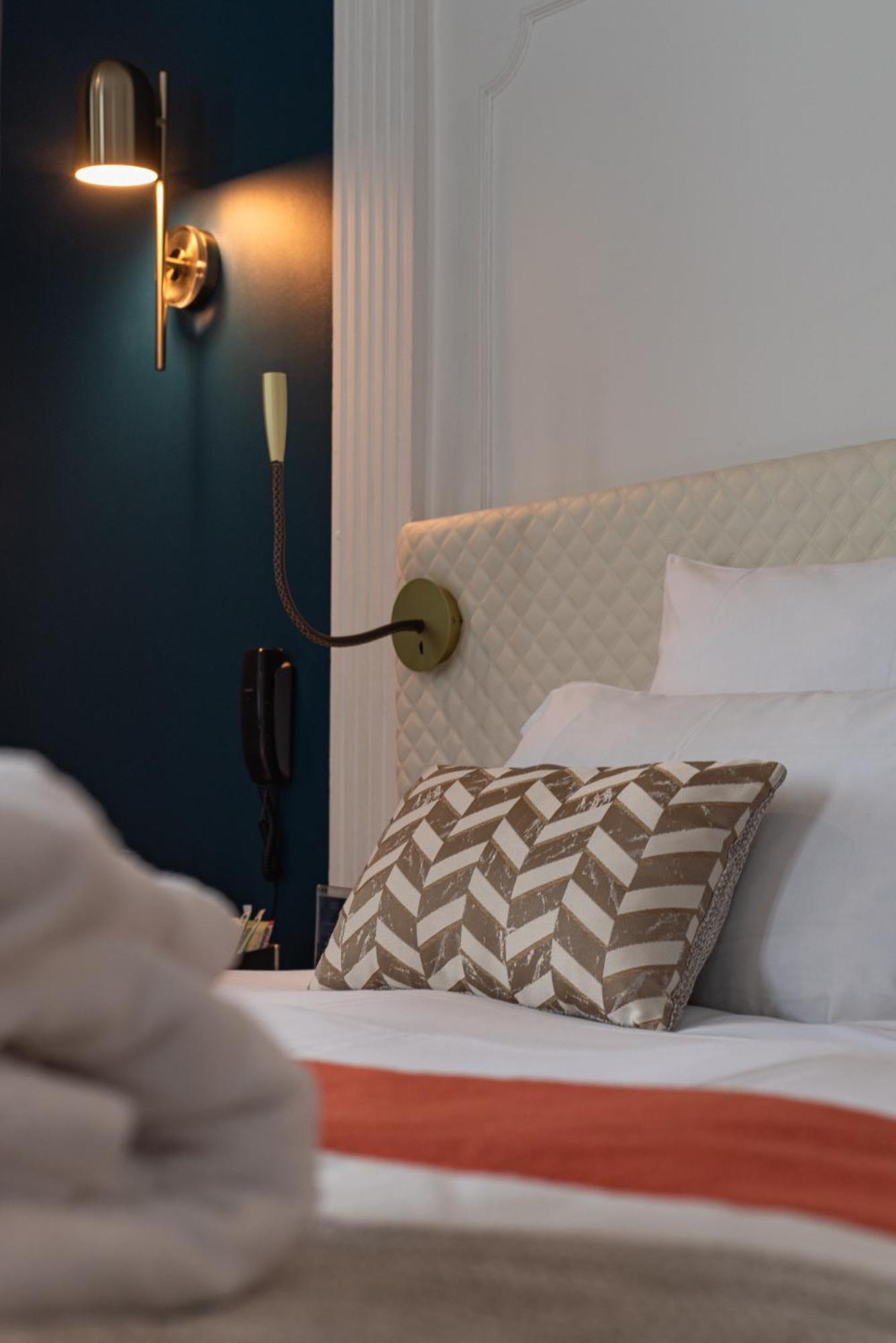 Oceania Hotel D'Anjou Анже Екстер'єр фото